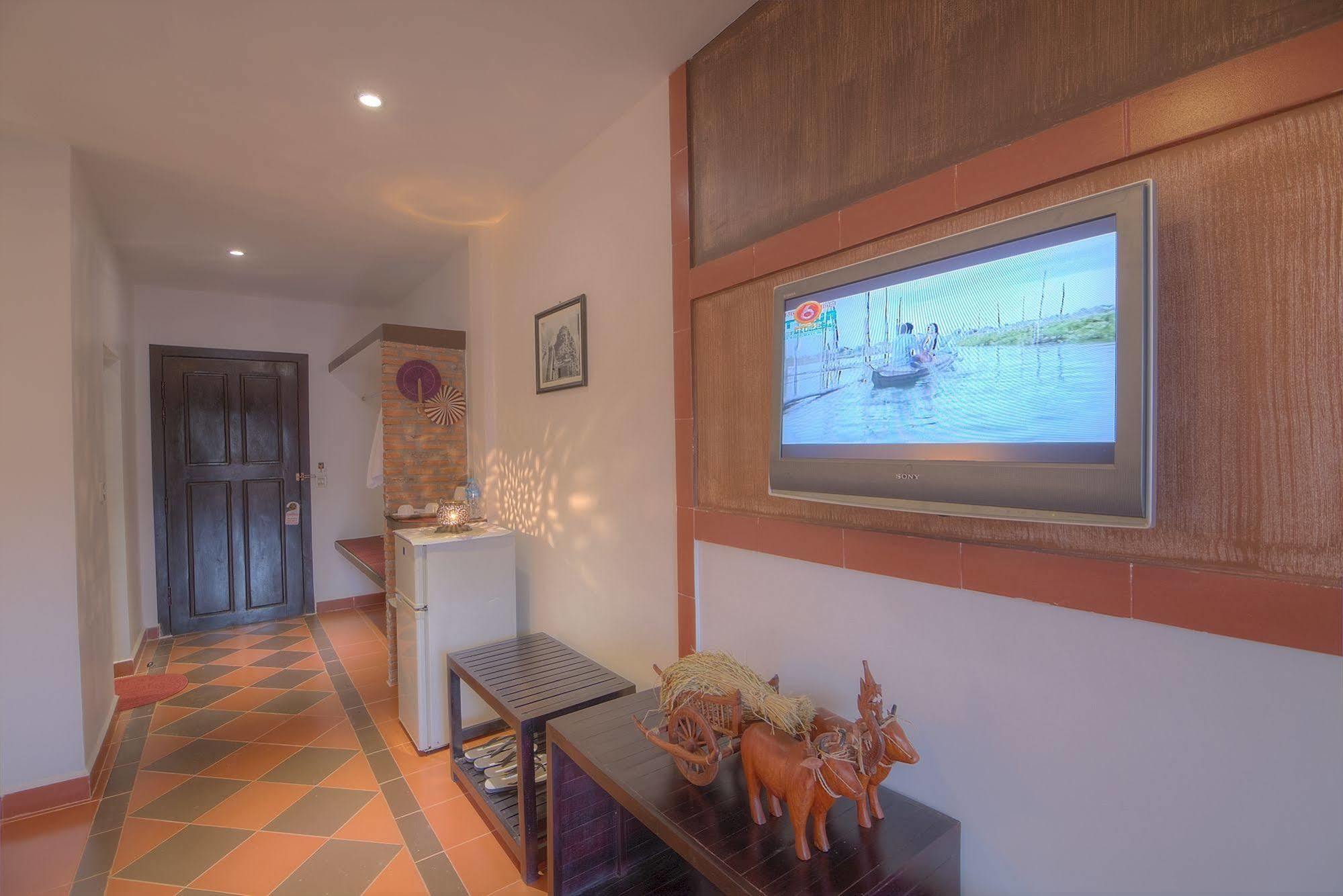 My Unique Villa Siemreap シェムリアップ エクステリア 写真