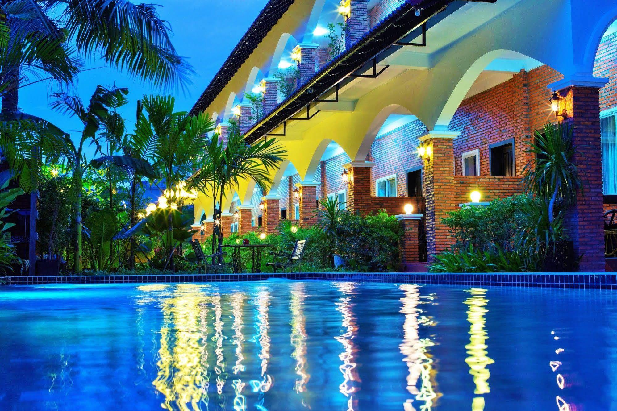 My Unique Villa Siemreap シェムリアップ エクステリア 写真